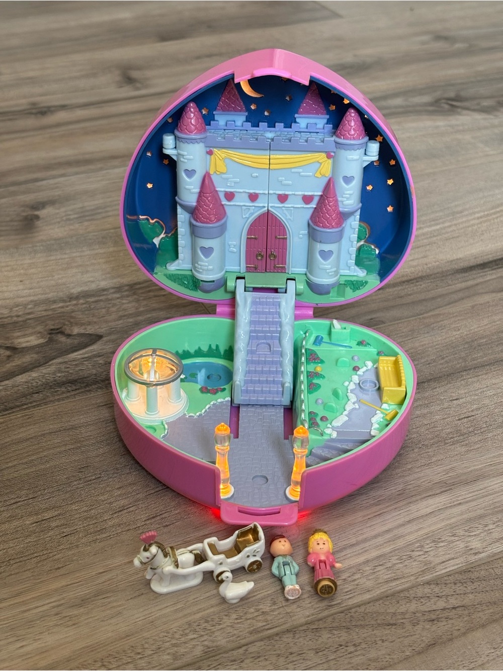 1992 Starlight Castle vintage Polly Pocket COMPLETE SET - lights work